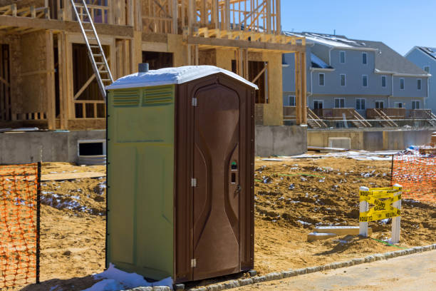 Portable Toilet Options We Offer in Ossian, IN