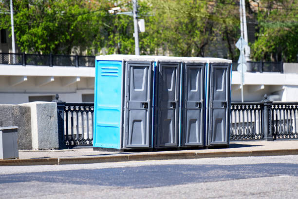 Best Porta potty delivery and setup  in Ossian, IN
