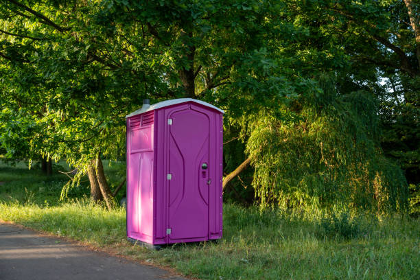 Best Portable bathroom rental  in Ossian, IN