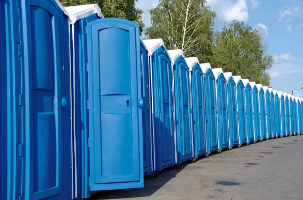 Best Portable restroom trailer rental  in Ossian, IN